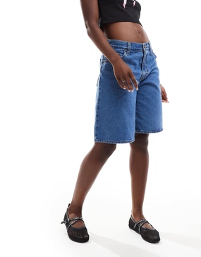 Levi's baggy dad denim jorts in mid blue