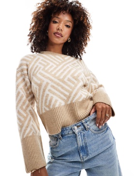 French Connection cropped knit sweater in pattern in cream and taupe