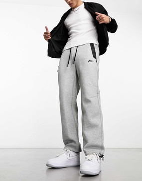 Nike Tech Cargo sweatpants in gray