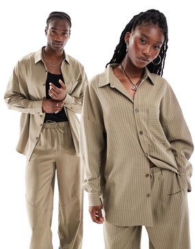 COLLUSION Unisex oversized shirt in brown pinstripe - part of a set