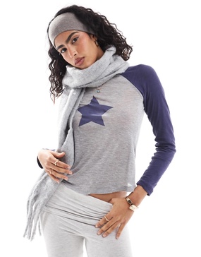 Cotton On raglan long sleeve top with star graphic