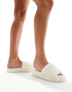 ASOS DESIGN Zofia mule slippers in cream faux fur