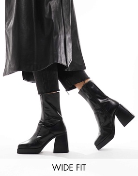 ASOS DESIGN Wide Fit Rover heeled leather boots in black