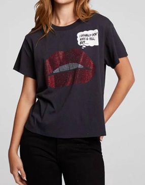 kiss & tell tee in licorice