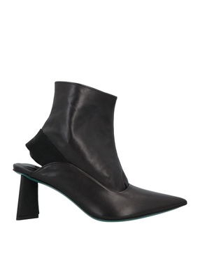 Ankle boot