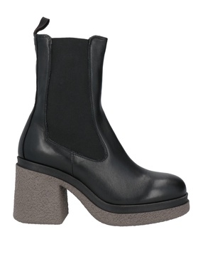 Ankle boot