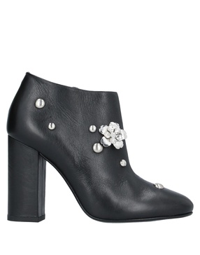 Ankle boot