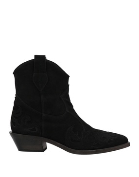 Ankle boot