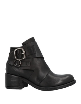 Ankle boot