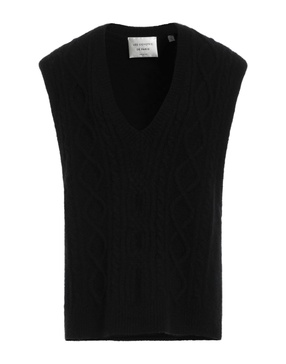 Sleeveless sweater