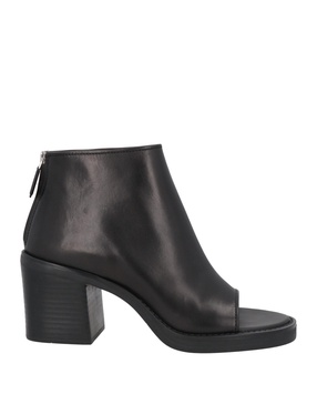 Ankle boot