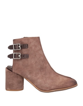 Ankle boot