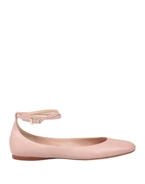 Ballet flats