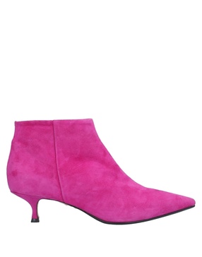 Ankle boot