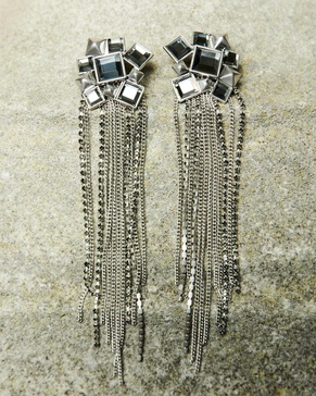 Viola Large Chain Fringed Earrings