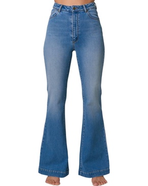 kate eastcoast flare jeans in mid vintage blue