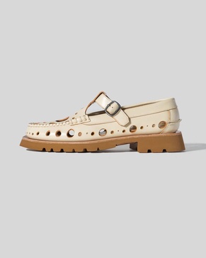 women's alber sport perforated in custard/beige