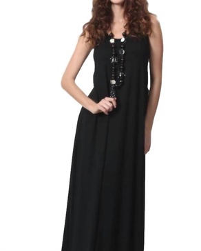 back buckle maxi dress in black multi