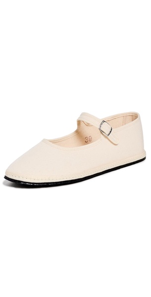 Mary Janes Ecru Flats