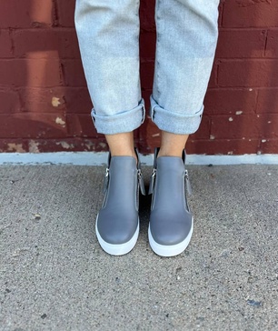 women's hi double zip sneaker in grey