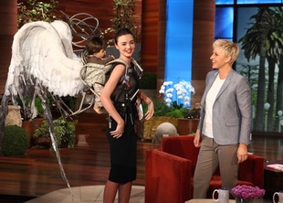 Miranda Kerr the Ellen Degeneres Show April 9, 2011