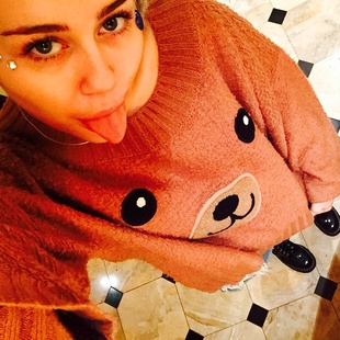 Miley Cyrus Christmas Eve December 24, 2014