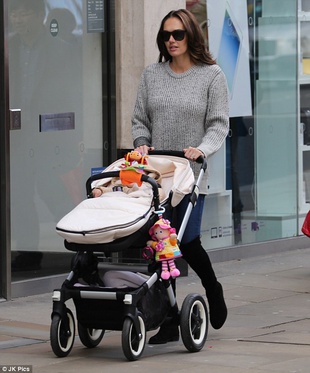 Tamara Ecclestone with Sophia October 24, 2014