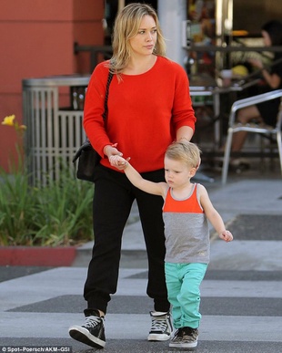 Hilary Duff Out with Luca. May 28, 2014