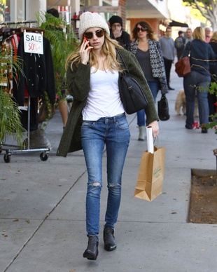 Emma Roberts Shopping January 13, 2015