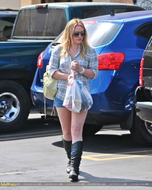 Hilary Duff Shopping For Beauty Supplies July 25, 2009