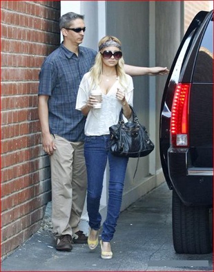 Nicole Richie Leaving Traffic School in Los Angeles March 26, 2008