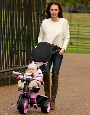 Tamara Ecclestone at the Park October 13, 2014