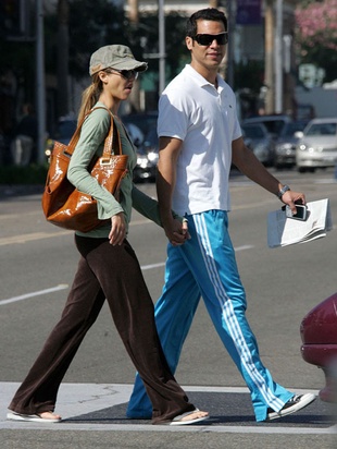 Jessica Alba Beverly Hills November 4, 2007