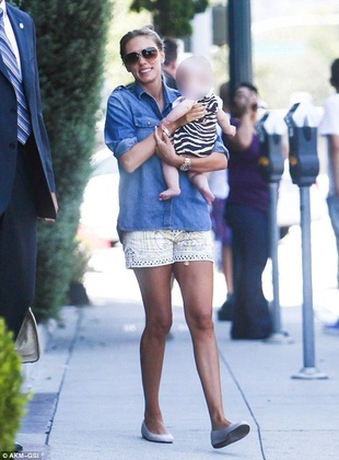 Petra Ecclestone with Her Daughter 2013