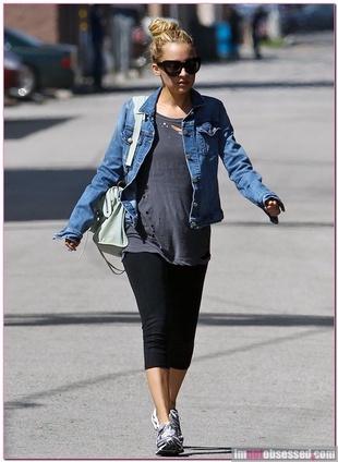 Nicole Richie Leaving a Gym April 5, 2011