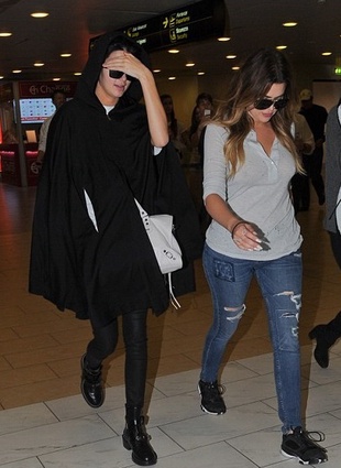 Kendall Jenner Arriving in Paris May 25, 2014