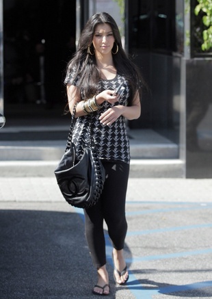 Kim Kardashian Out and About in Beverly Hills July 22, 2008