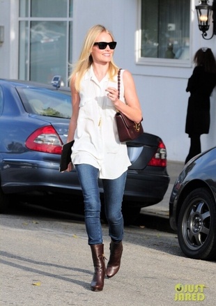 Kate Bosworth Leaves the Byron & Tracey Salon in Beverly Hills November 3, 2011