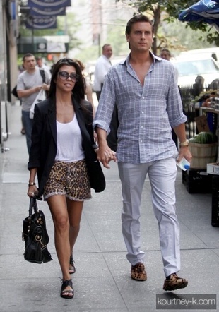 Kourtney Kardashian Shopping in New York July 29, 2010