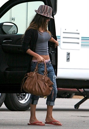 Megan Fox on the Set of Transformers 2 April 29, 2009