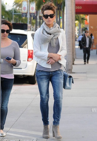 Kate Beckinsale Los Angeles February 27, 2013