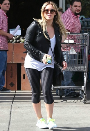 Hilary Duff Heading Into a Gym February 20, 2014