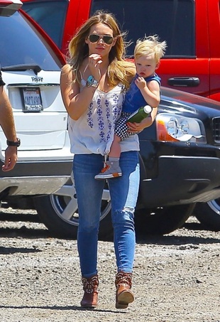 Hilary Duff at the Underwood Family Farm in Los Angeles June 22, 2013