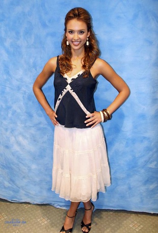 Jessica Alba Fantastic Four Press Conference in NYC June 28, 2005