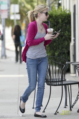 Emma Roberts Beverly Hills March 14, 2011