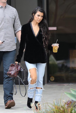 Kourtney Kardashian Woodland Hills January 10, 2017