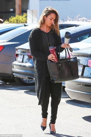 Jessica Alba Los Angeles November 12, 2015