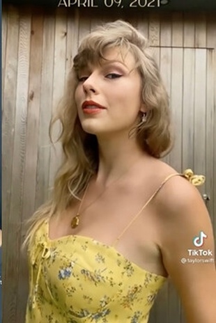 Taylor Swift Tiktok August 23, 2021