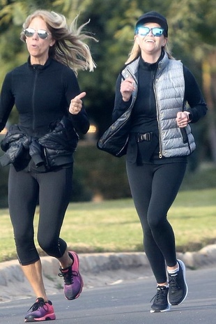 Reese Witherspoon Out for a Jog December 12, 2019