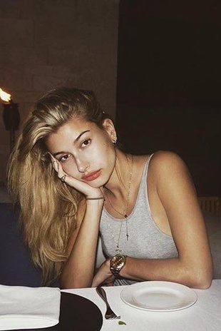 Hailey Baldwin Instagram Pic November 12, 2016